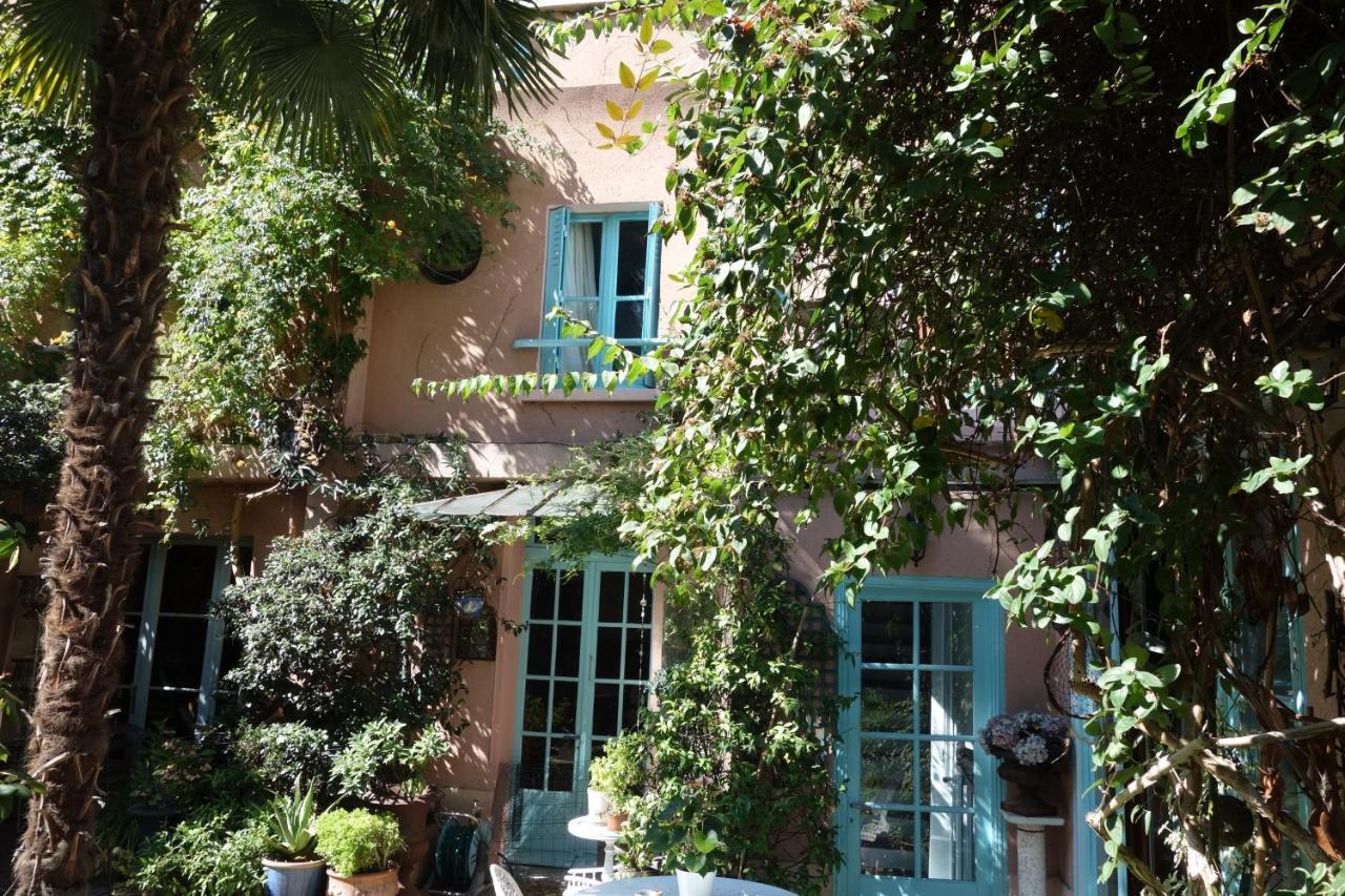 "Maison 1850 Paris 18" Chambre R Avec Terrasse Et Parking En Option Luaran gambar